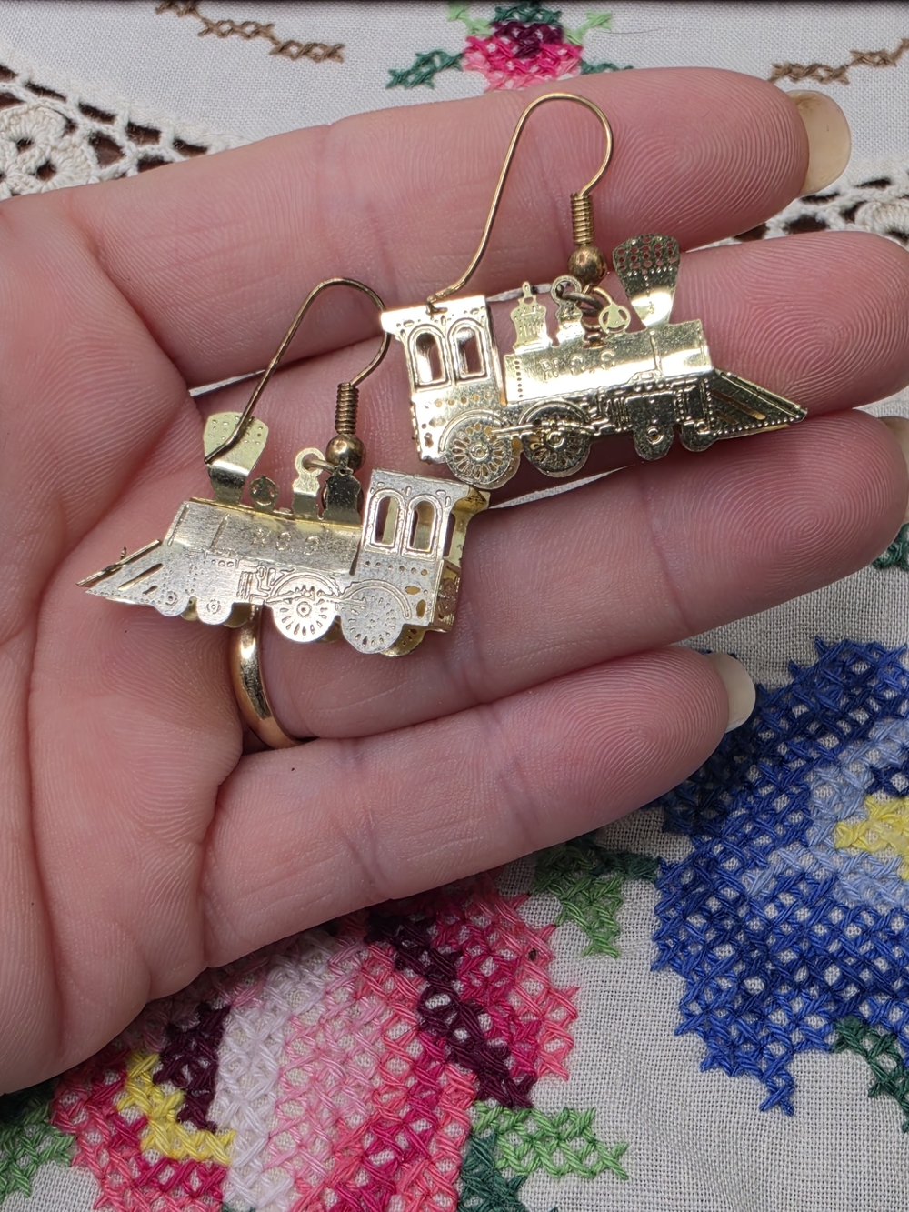 Gold Train Engine Dangle Earrings – Kids Accessories